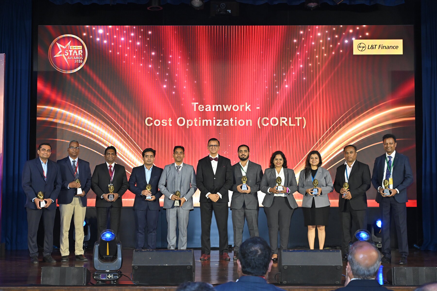 Approved L&T Finance Star Awards recipients on stage